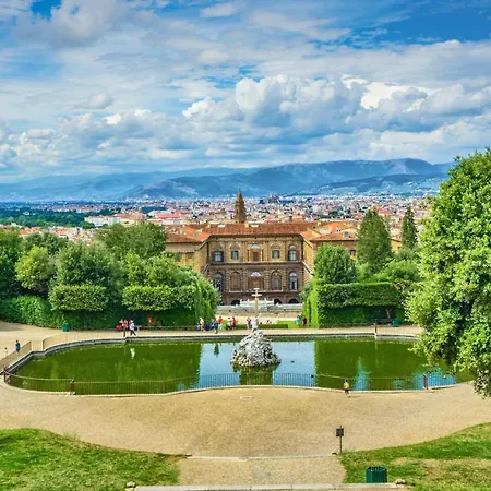 Historic Center! Charming Traditional Florentine Building - Ac,wifi - By Likehomeflorence